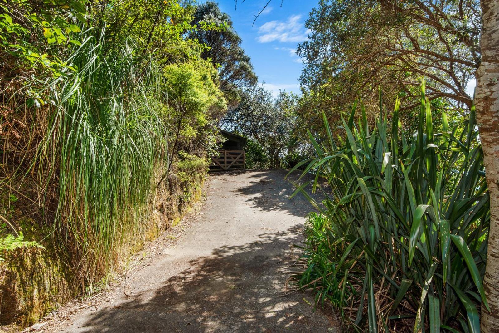 Bayview Beauty - Helena Bay Holiday Home Lyttelton Exterior photo